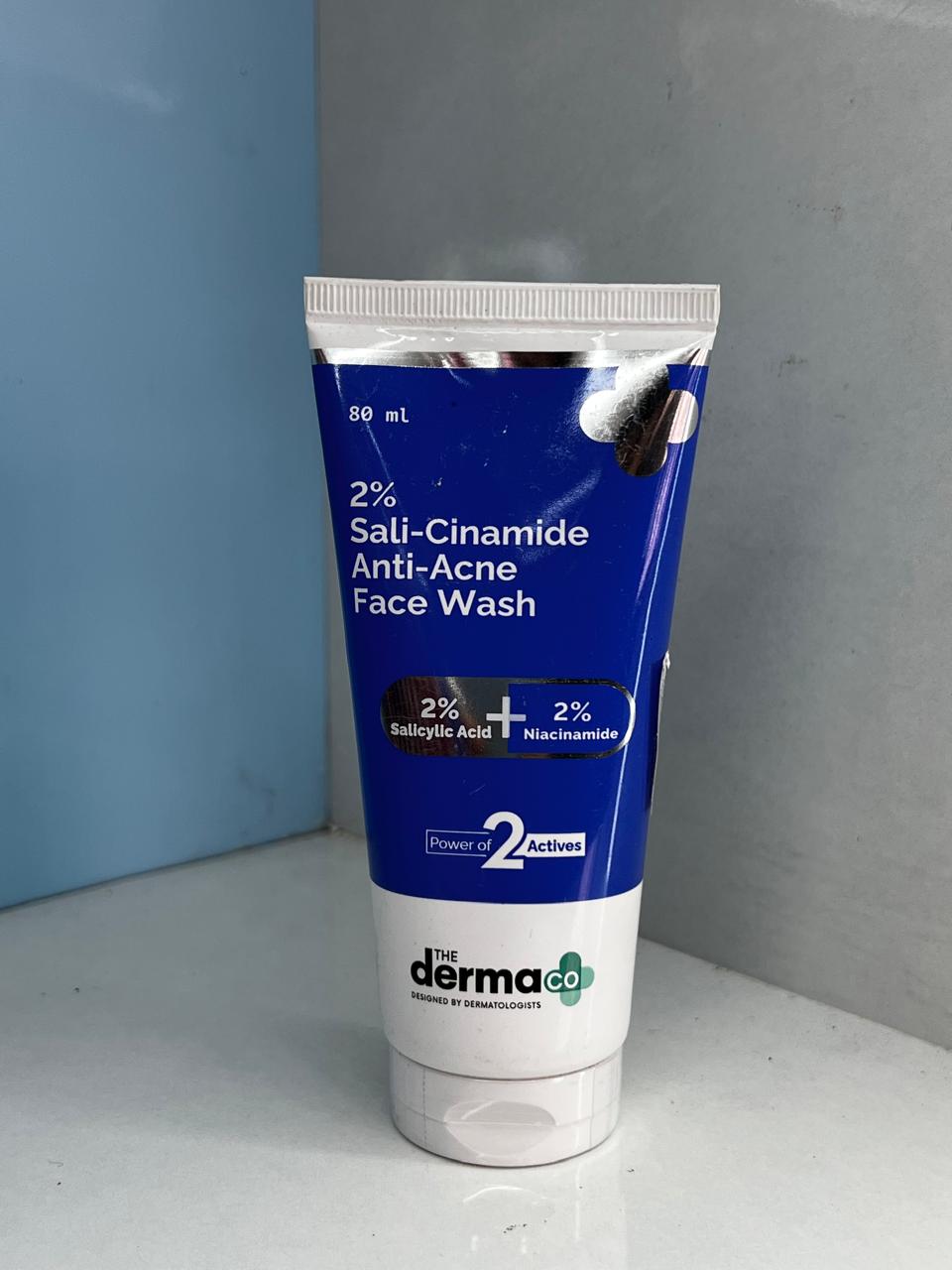 Derma Co Sali-Cinamide Anti-Acne Face Wash