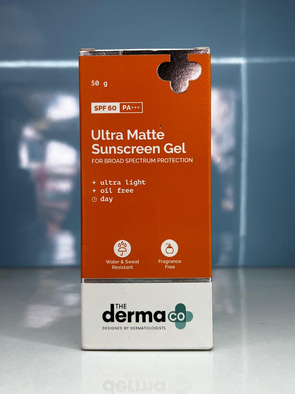 Derma Co SPF60 PA+++ Ultra Matte Sunscreen Gel