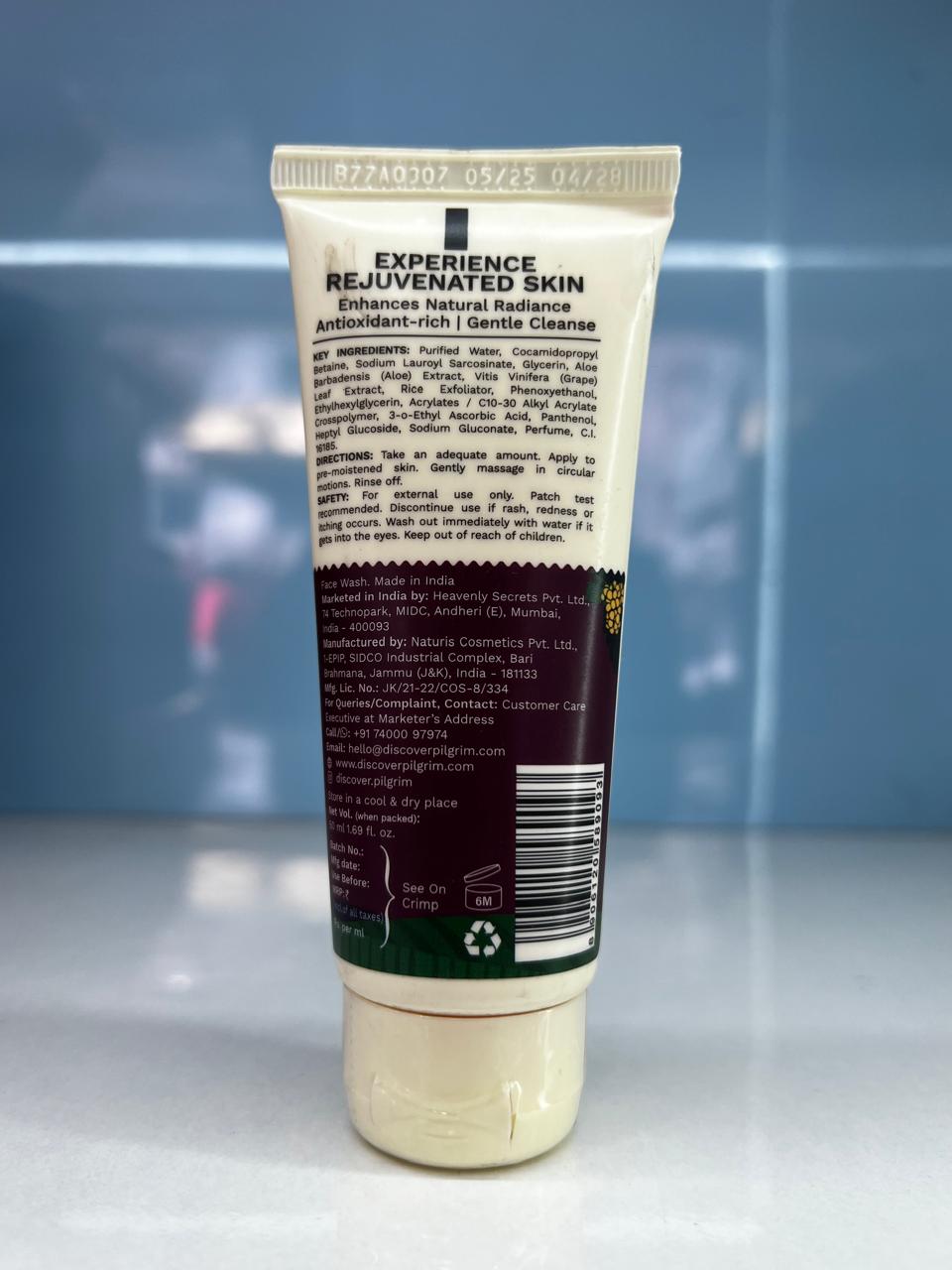 Pilgrim French Red Vine Youthful Glow Face Wash
